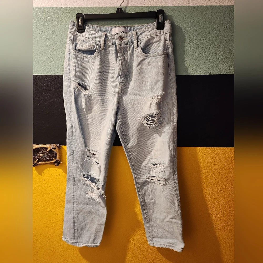 Vervet light wash jeans - Picture 1 of 10
